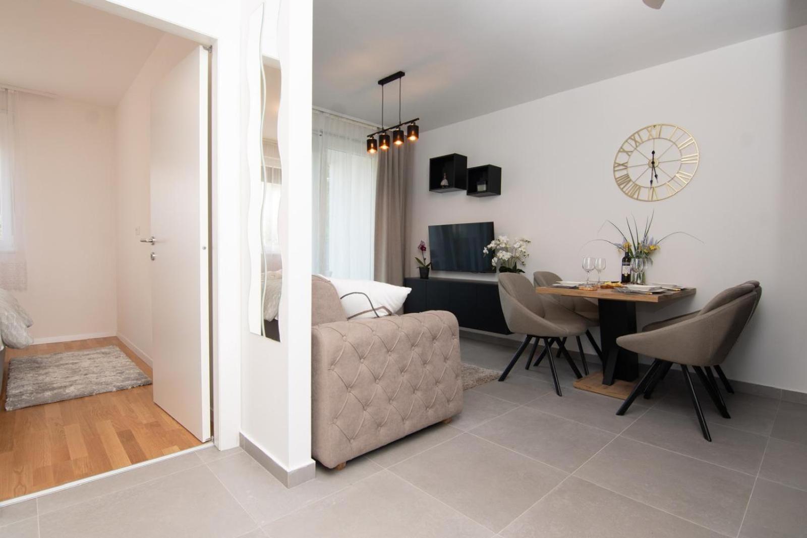 Studio Apartman Apollonia Sinj Kültér fotó